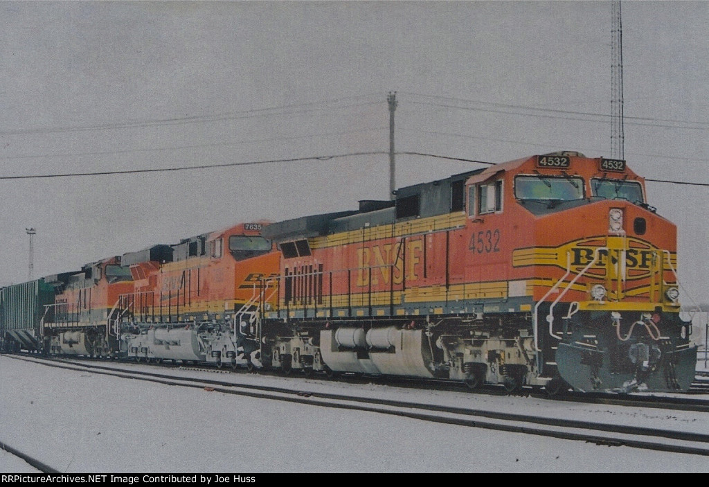 BNSF 4532 East